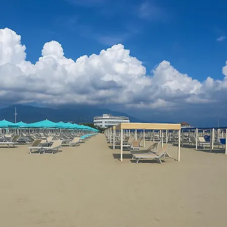 Versilia Tonfano Prázdninový dům *
